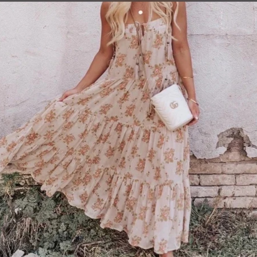 Storia (Vici) floral maxi dress with tags size small